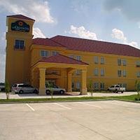 Oferta en Hotel La Quinta Inn & Suites Canton en Canton