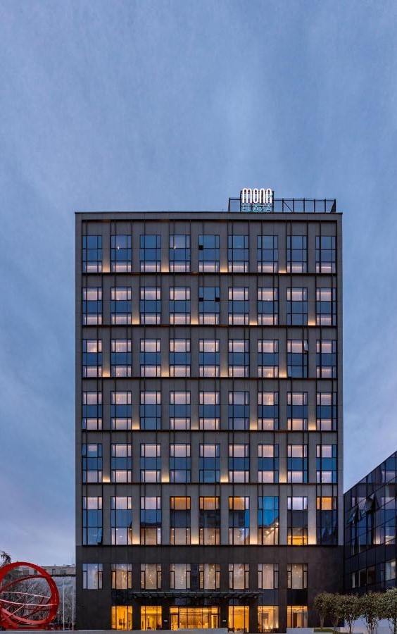 MONA PLAZA HOTEL BELGRADE