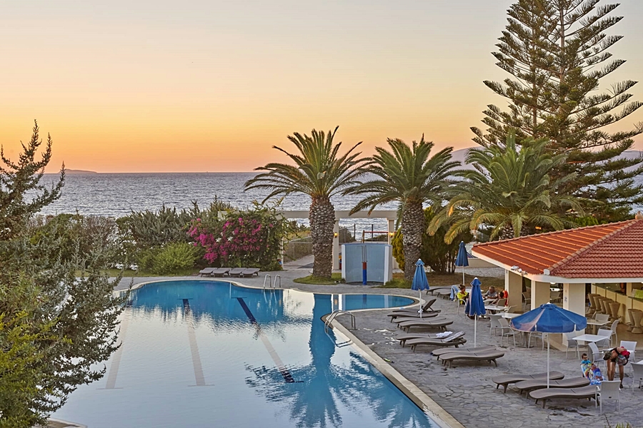 AMMOS RESORT