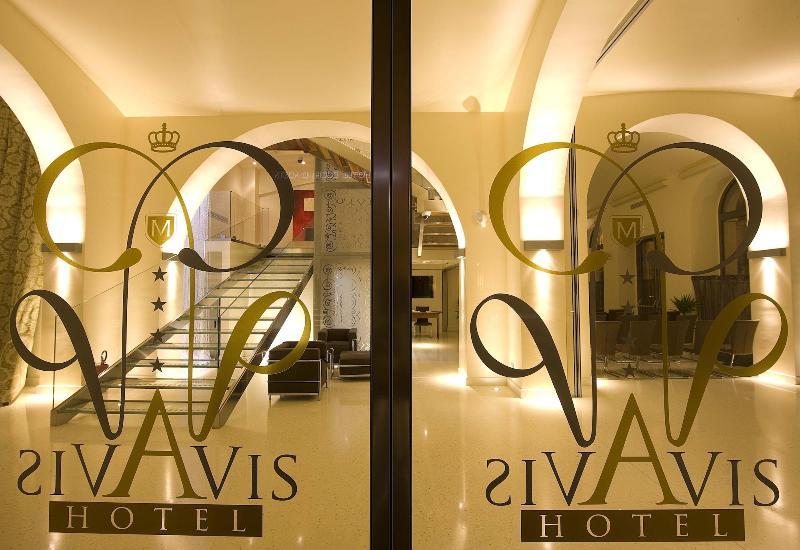 Hotel Duchi Vis a Vis