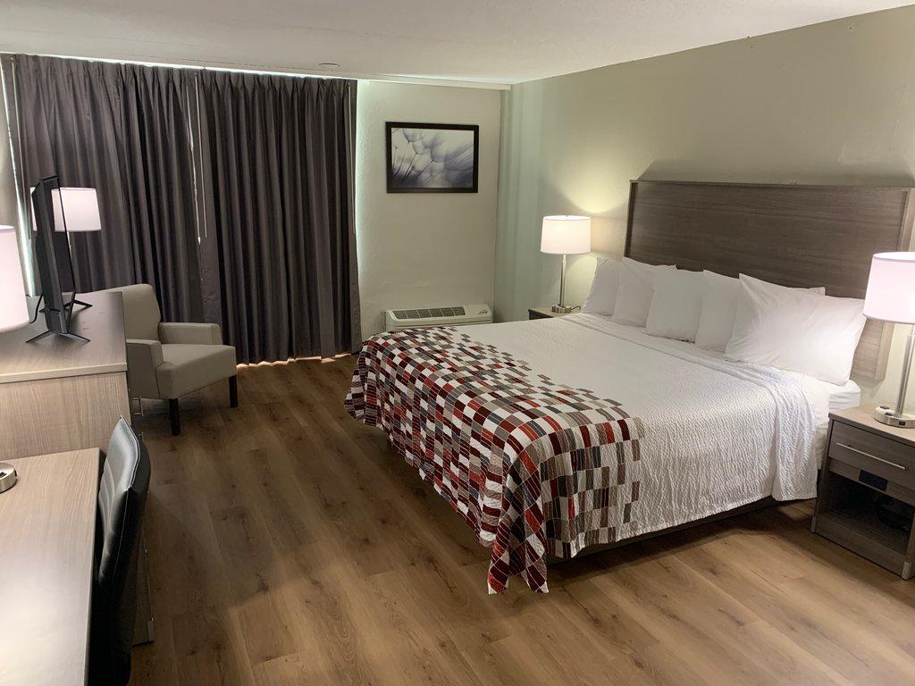 room photo