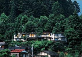 HIDATAKAYAMA FUTARI-SHIZUOKA HAKUUN