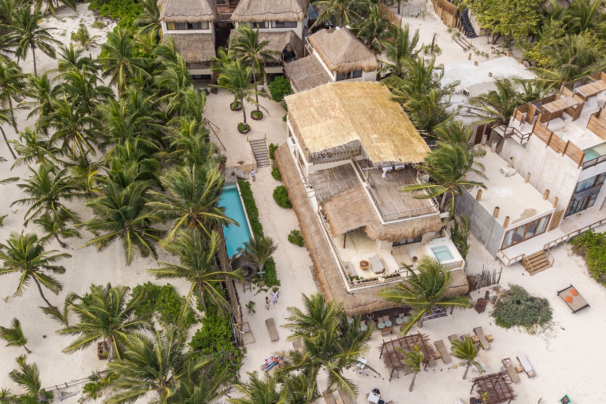 Dune Boutique Hotel located at the party zone
