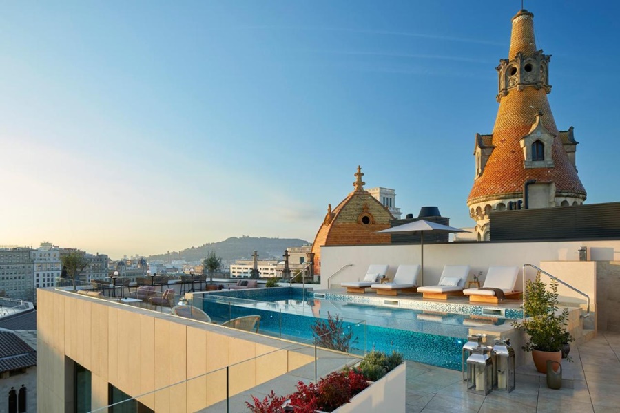 ME Barcelona - Hotel cerca del Restaurante Zarabanda