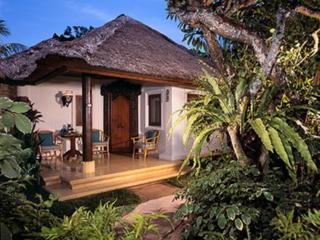 POPPIES BALI COTTAGE