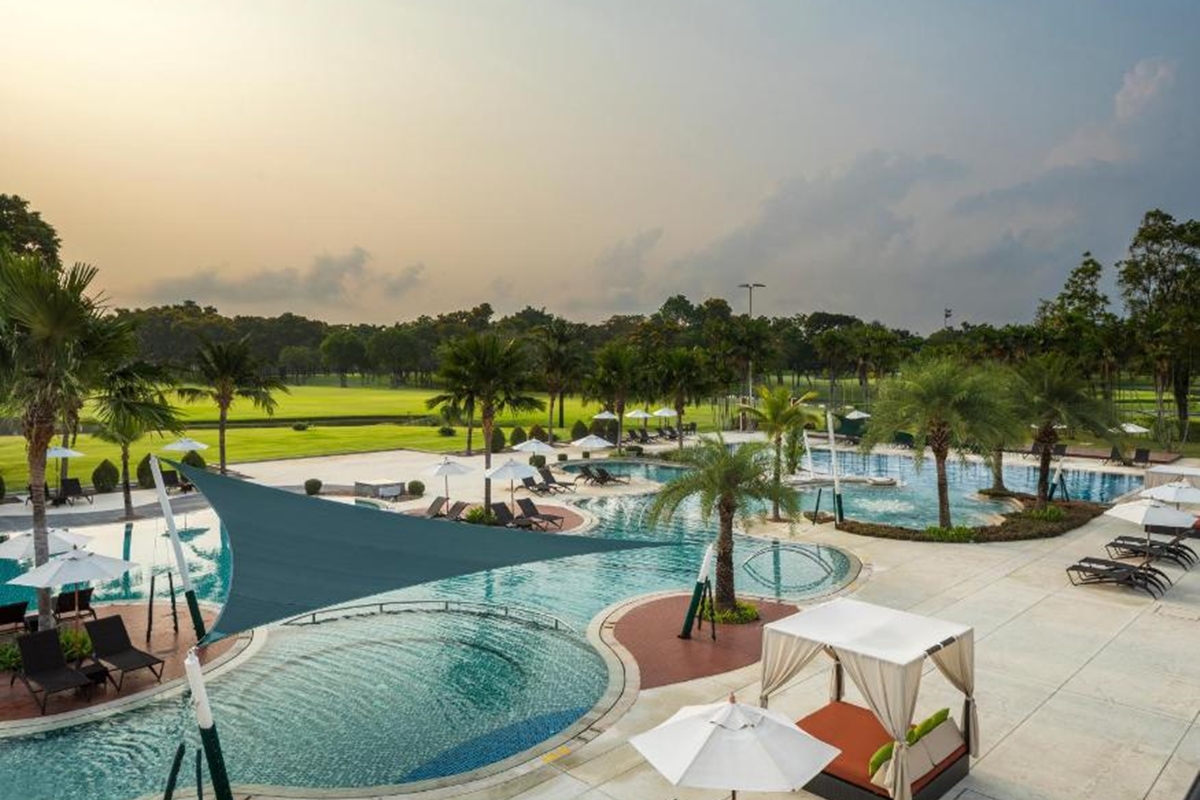 EASTIN THANA CITY GOLF RESORT BANGKOK