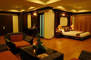 GASSAN LAKE CITY GOLF CLUB  AND  RESORT LAMPHUN