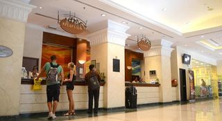 Stay with Bintang Hotel