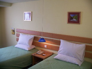 HOME INN WU YI PLAZA