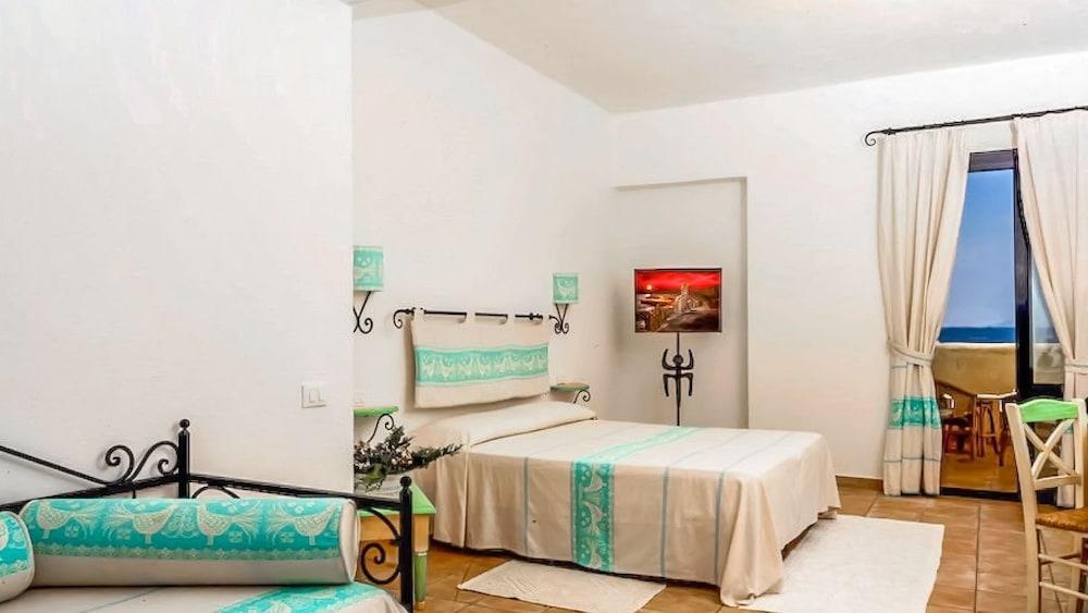 http://www.hotelresb2b.com/images/hoteles/2536113_foto_17.jpg
