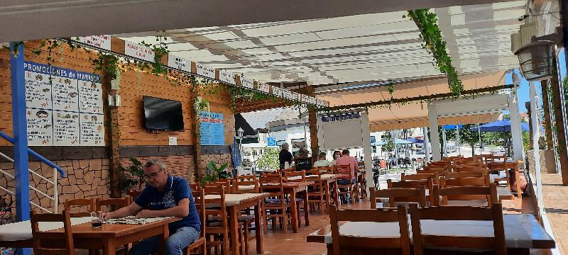 Hostería La Casona Noja - Hotel cerca del Playa de Berria