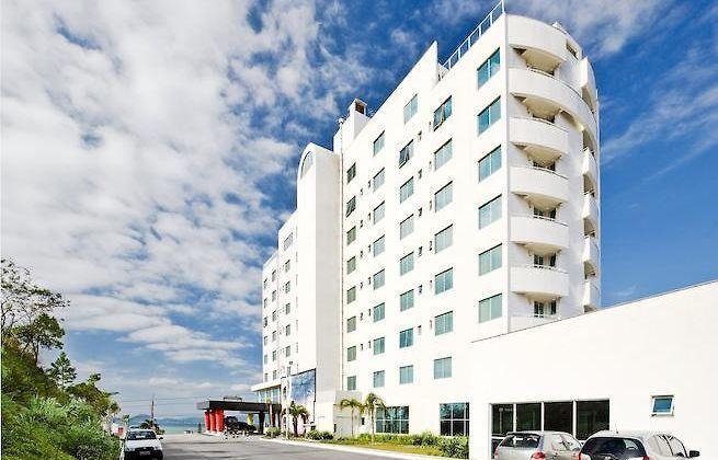 Favorita Golden Hotel e Eventos