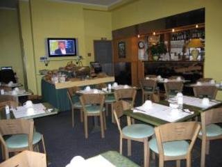 HOLIDAY INN LYON PART DIEU
