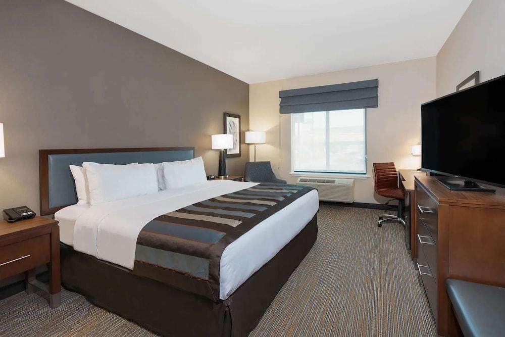 Hampton Inn San Jose Cherry Ave