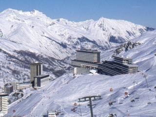 CLUB DU SOLEIL PIERRE BLANCHE