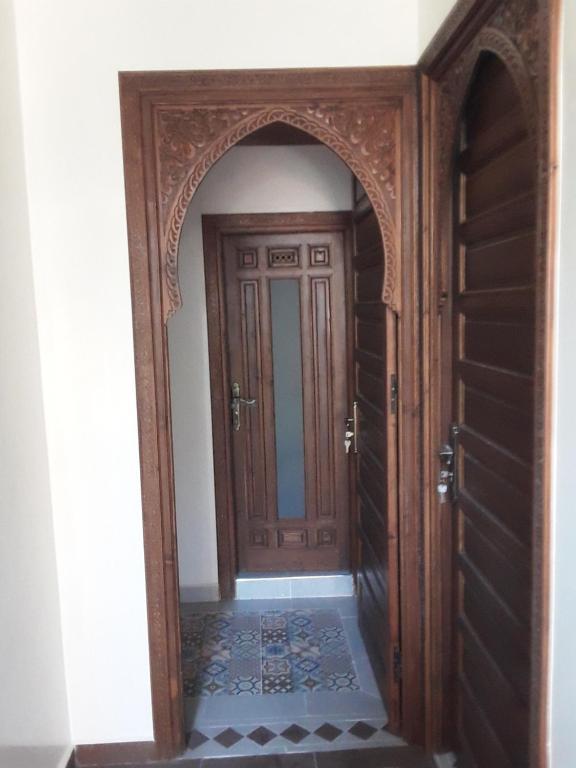 RIAD NOUHAL