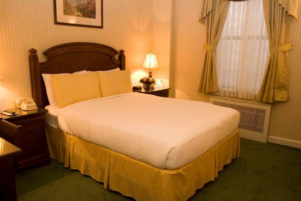 room photo