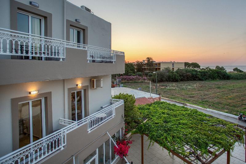 AMARA SEASIDE