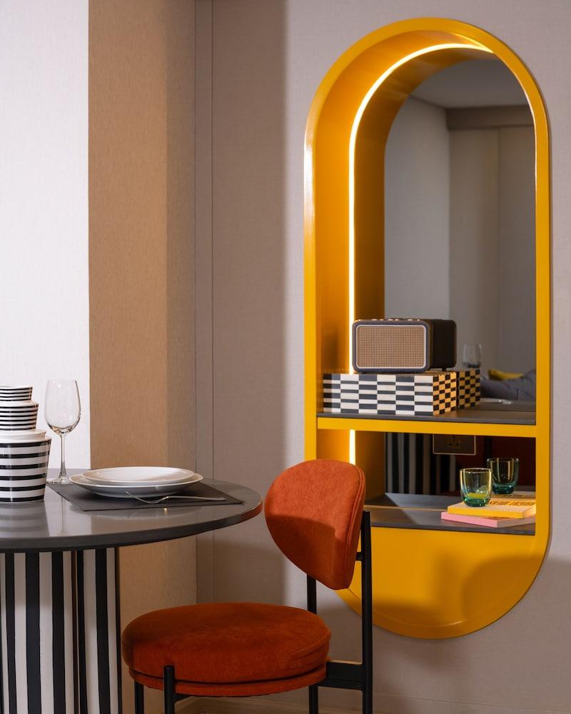 Tribe Living Bangkok Sukhumvit 39 By Accorhotels