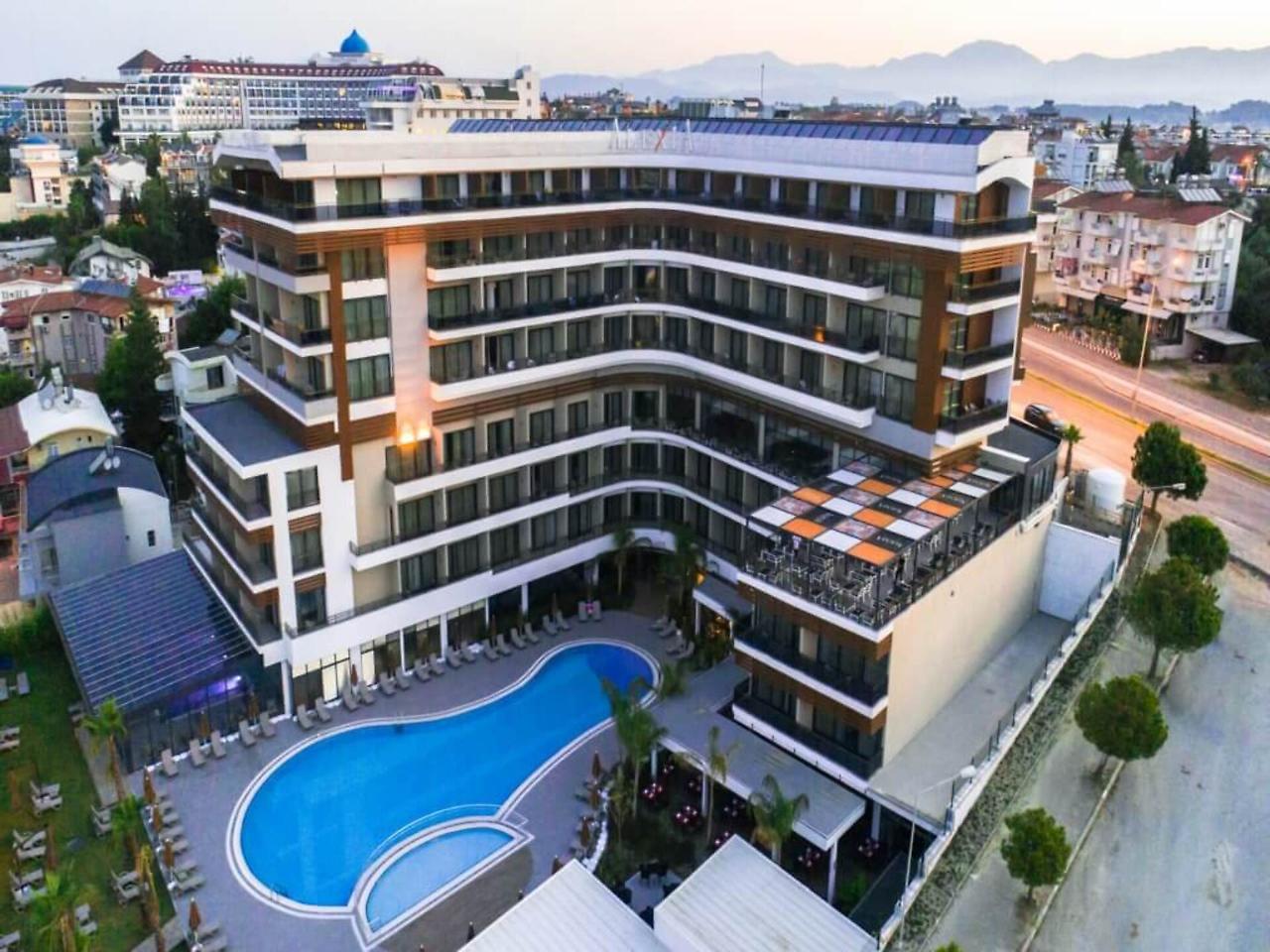 Alexia Resort & Spa +16