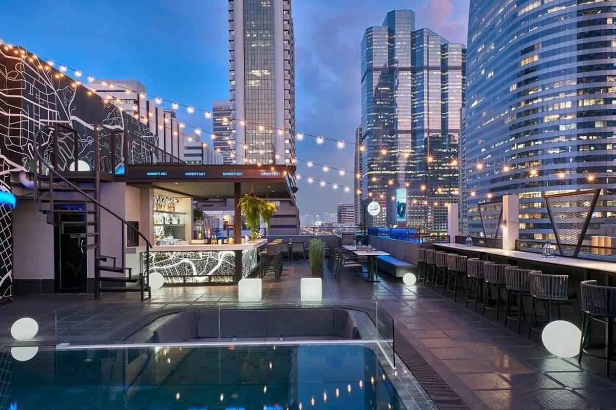 HAVEN'T MET BANGKOK SILOM BY CROSS COLLECTION