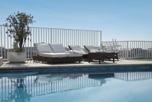 hotel-img