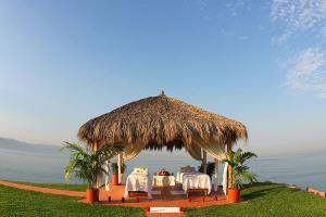 FRIENDLY VALLARTA ALL INCLUSIVE FAMILY RESORT & CC