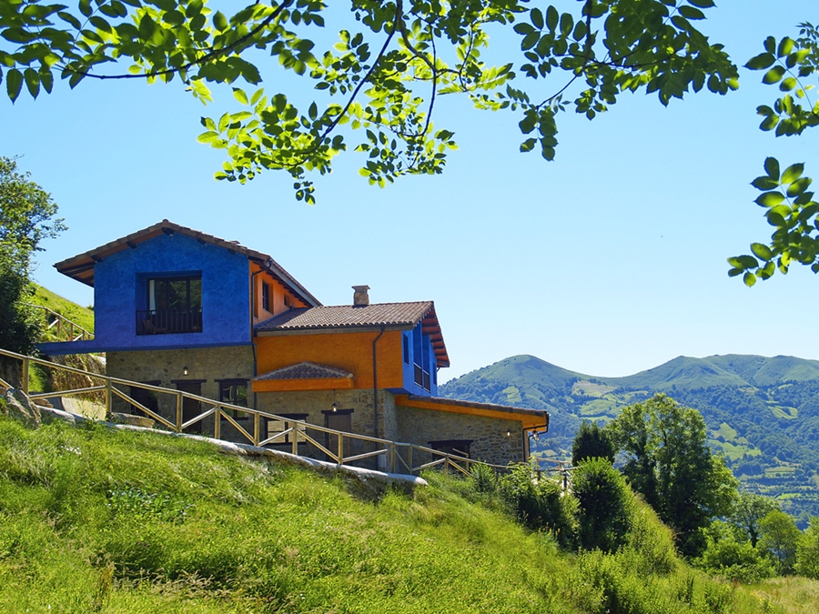 DOMUS SELECTA ALDEA SOÑADA DEL ANGLIRU