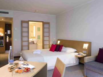 NOVOTEL CENTRE