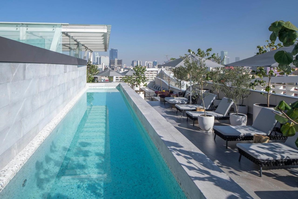 XOMA LUXURY PLUS BY VIADORA