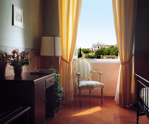 room photo