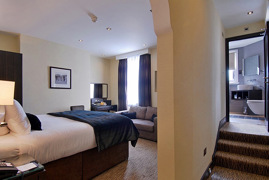 MARBLE ARCH SUITES