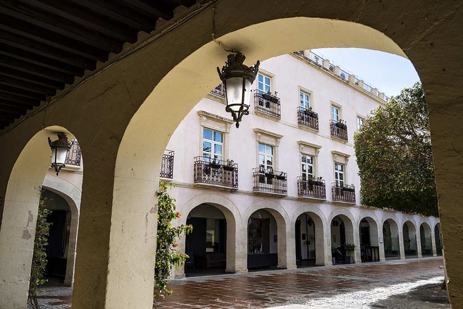 AIRE HOTEL & ANCIENT BATH - Hotel cerca del Catedral de Almería