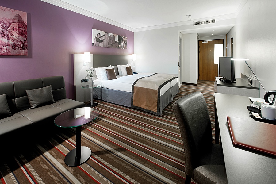LEONARDO HOTEL MONCHENGLADBACH