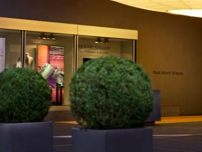 PARK HYATT