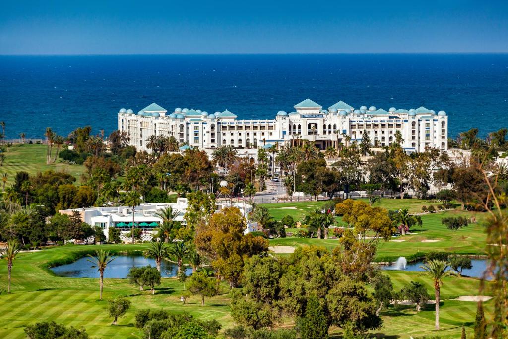 CONCORDE GREEN PARK PALACE