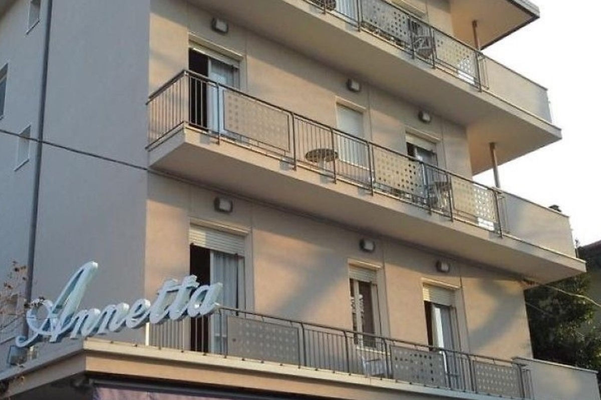 HOTEL ANNETTA