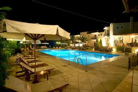 APOLLO RESORT ART