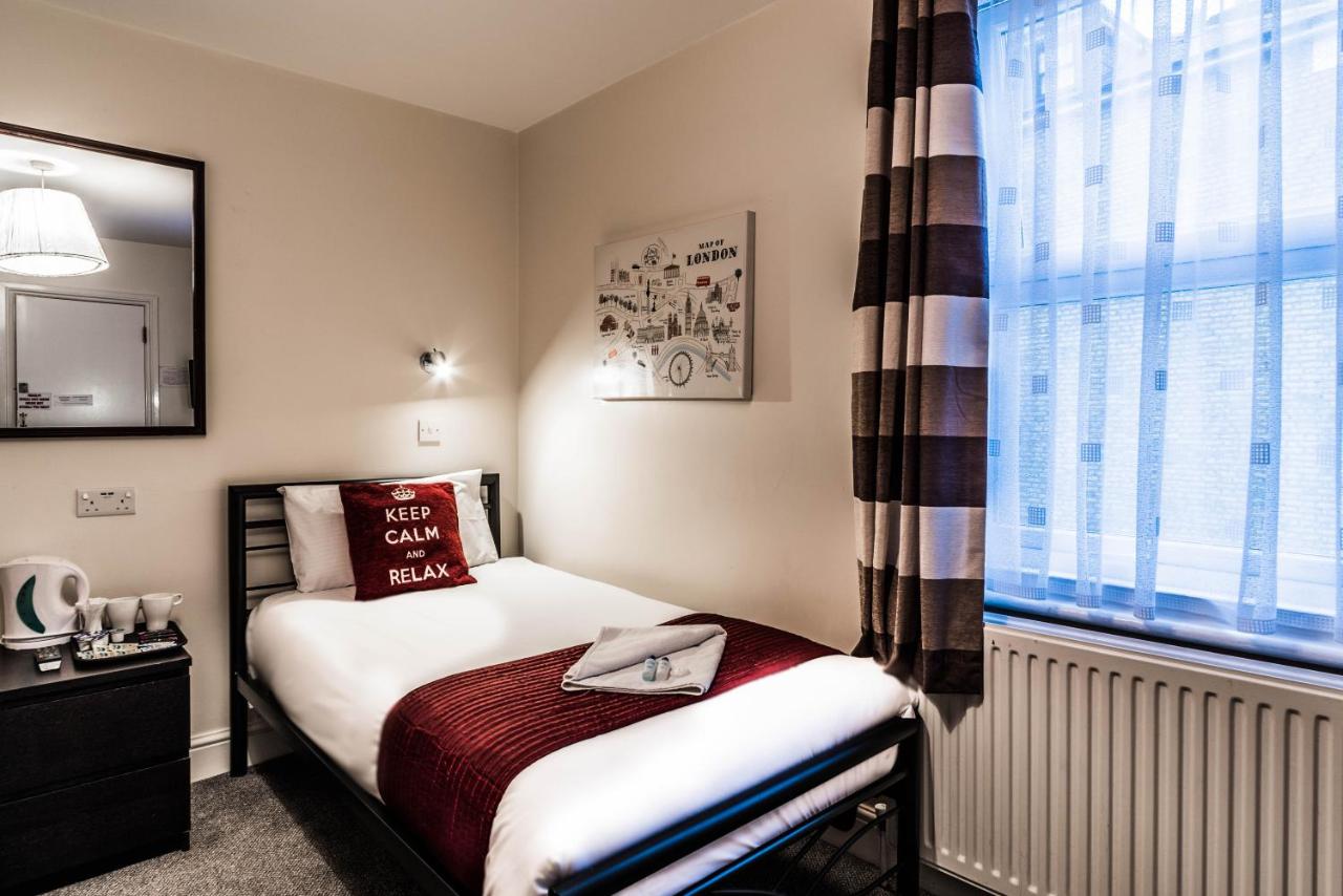 SABA ROOMS LONDON