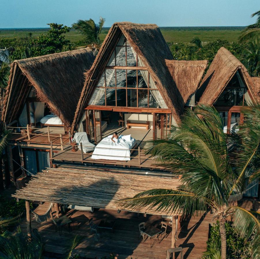 LA VALISE TULUM