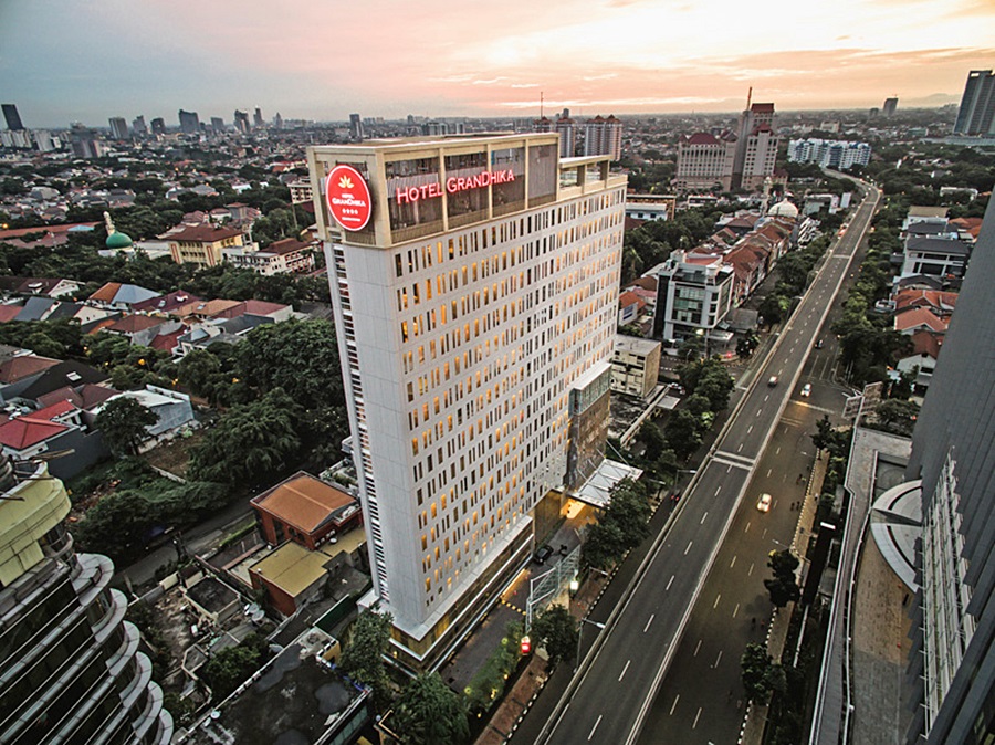 GRANDHIKA ISKANDARSYAH