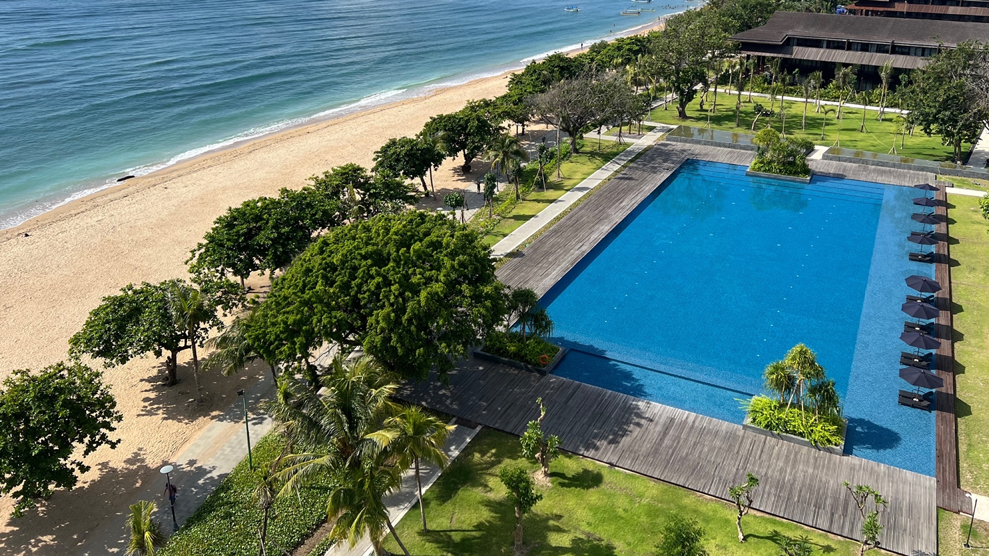 THE MERU SANUR