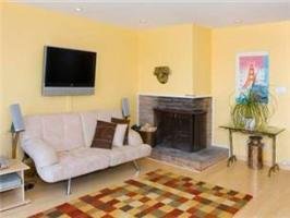 SPECTACULAR SUTRO HEIGHTS 3 BEDROOM APARTMENT SLEEPS 4