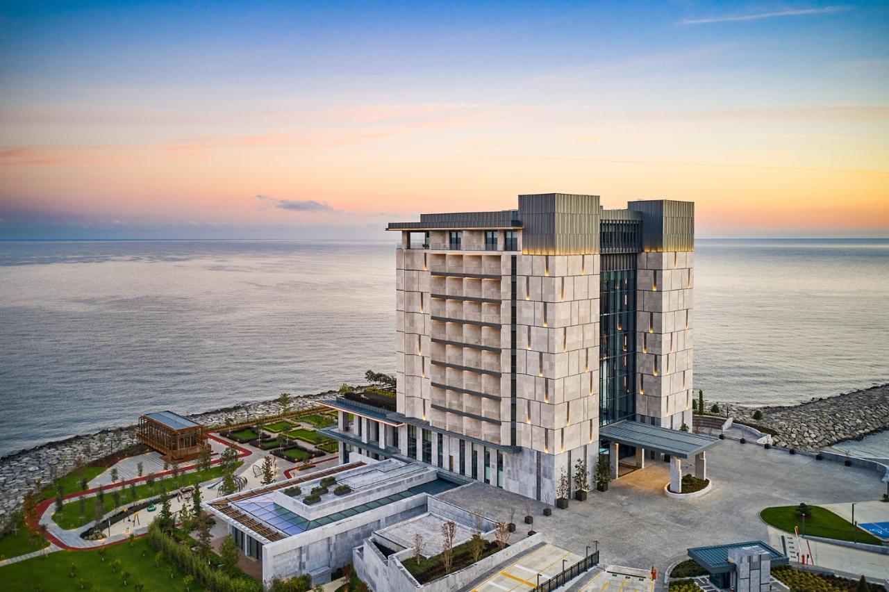 RICOSTA HOTEL RIZE