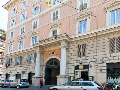 COLLINA SUITES