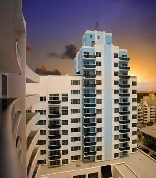 CHURCHILL SUITES CROWN MIAMI BEACH