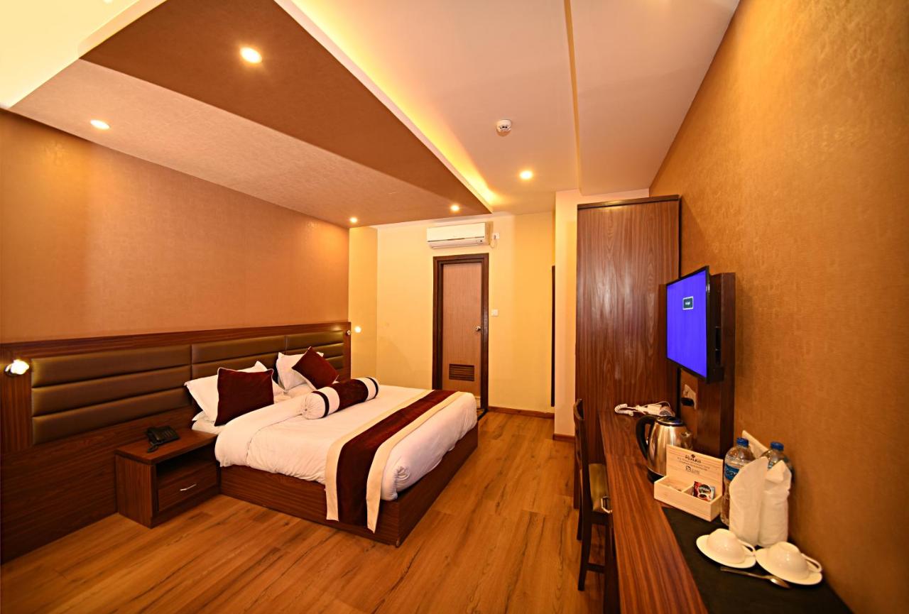 THE ADDRESS HOTEL
