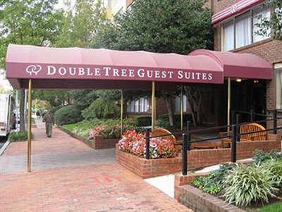 DOUBLETREE SUITES BY HILTON