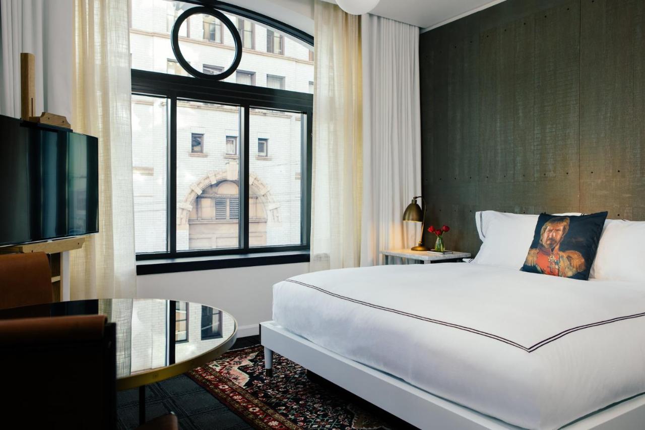 KIMPTON PALLADIAN HOTEL