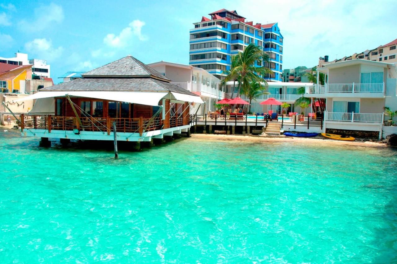 DECAMERON LOS DELFINES